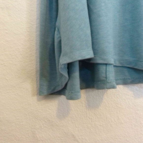 LOFT LOUNGE TOP - Picture 2 of 7